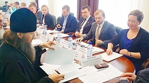 Министерство по делам молодёжи и спорту Архангельской области подписало соглашение с РПЦ