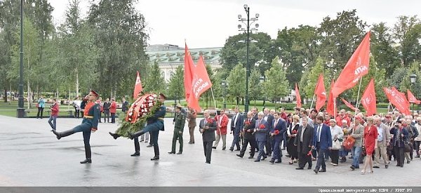Г.А. Зюганов: «Мы преклоняемся перед мужеством павших героев»