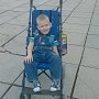 Керчане собрали 14 000 рублей ребенку, у которого украли инвалидную коляску