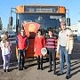 Комсомольцы Белгорода поздравили жителей города, организовав «праздничный троллейбус»