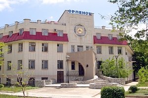 В Евпатории произошёл пожар в здании санатория «Орленок»