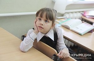 Минобраз рекомендовал крымским школам сократить уроки до 30 минут