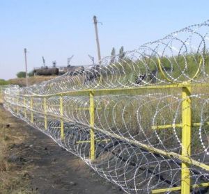 Киевский режим отделится от Крыма колючей проволокой, чтобы солдаты не убегали