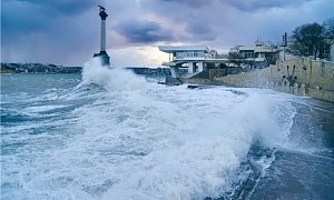 Из-за ухудшения погоды могут закрыть рейд в Севастопольской бухте