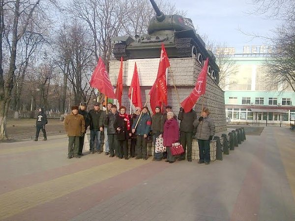 Калужские коммунисты провели автопробег «Дорогами войны»