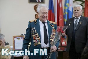 Керченский ветеран отметил свой 90-летний юбилей