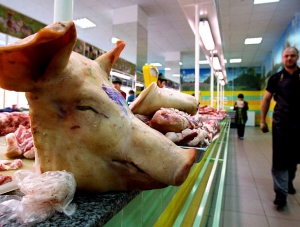 В Керчи цены на свинину искусственно завышены на 30 %