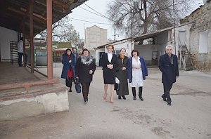 Олеся Харитоненко посетила Евпаторийский хлебзавод