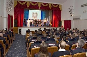 Сотрудники органов внутренних дел Республики Крым отметили День защитника Отечества