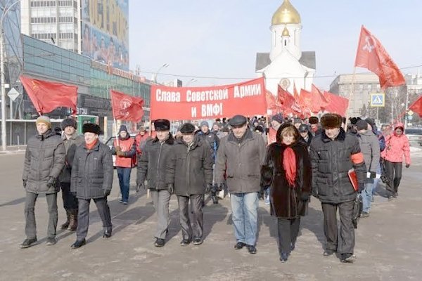 Новосибирск отметил годовщину Советской Арии и Военно-морского флота