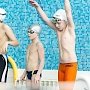Более 200 детей приняли участие в соревнованиях по плаванию спортклуба КПРФ