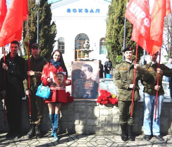 Сталин в Севастополь вернётся!