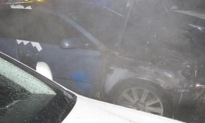 В Севастополе в ночное время сожли автомобиль