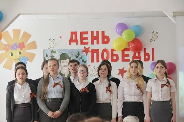 Депутат Брянского городского совета Андрей Архицкий принял участие в уроке мужества школы №12