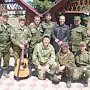 Крымский бард Владимир Грачёв выступил перед защитниками и жителями Луганщины