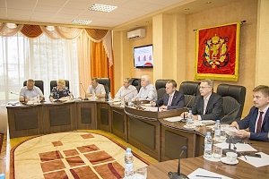 Состояние и дальнейшее развитие крымской промышленности обсудили в Городе-Герое Керчи