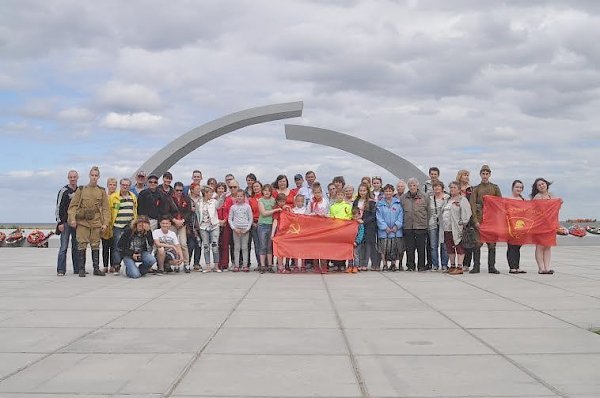 В Ленинграде состоялась Вахта памяти «Дорогами Зеленого пояса Славы»
