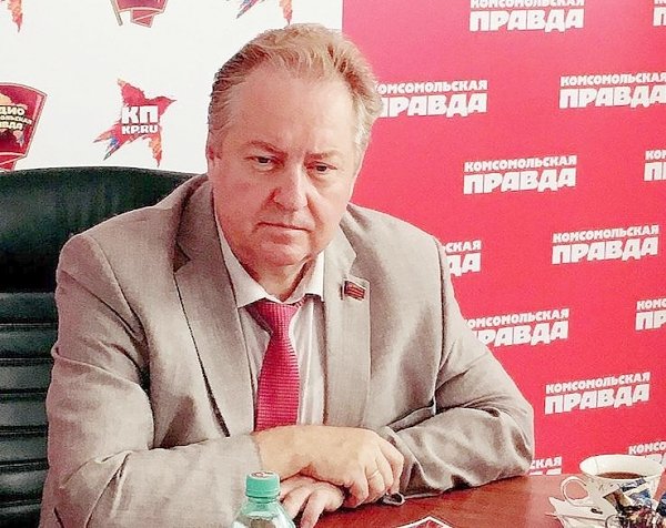 Депутат Сергей Обухов и его 10 причин баллотироваться в Госдуму