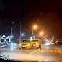 В Керчи два белых внедорожника столкнулись перед пешеходным переходом
