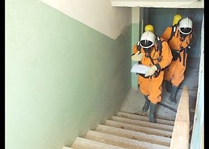 Крымские спасатели по легенде тушили пожар на хлебокомбинати