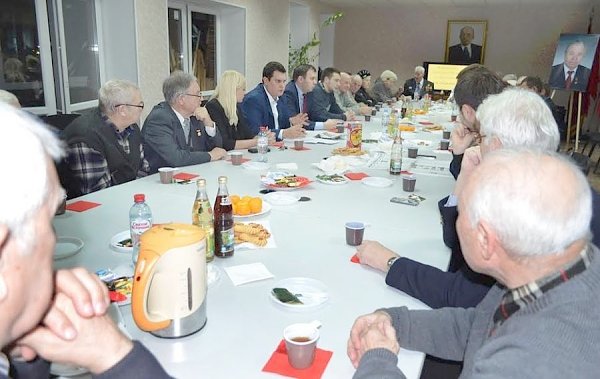 Тульский обком КПРФ провел круглый стол, посвященный памяти В.А. Стародубцева