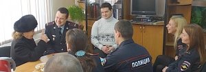 Севастопольские полицейские встретились с ветераном органов внутренних дел