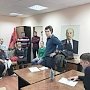 Депутат Тюменской областной Думы Иван Левченко провел приём граждан в Сургуте