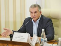 Сергей Аксёнов поручил главам администраций РК взять на контроль объекты ФЦП в подведомственных им районах