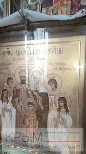 Смотритель прокурорской часовни в столице Крыма подтвердил мироточение бюста императора Николая и нескольких икон