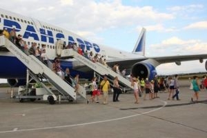 С весной в Крым прилетит больше самолетов
