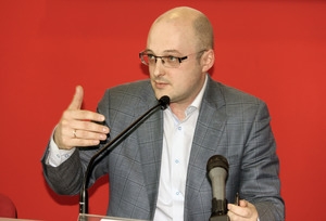 Михаил Ремизов: «Москва должна была оказать Донбассу полномасштабную, комплексную, открытую поддержку»