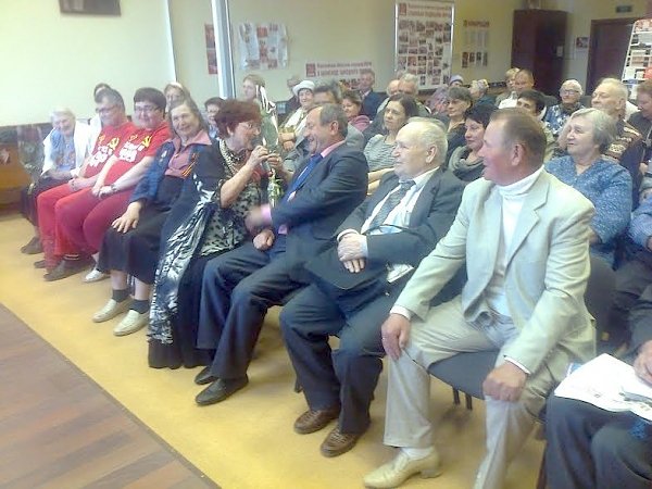 В Воронежском обкоме КПРФ прошёл концерт в честь Дня Победы