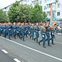 Спасатели приняли участие в параде Победы