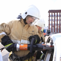 Крымские пожарные оказывают помощь при ДТП