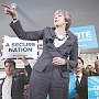 «Самоподвешивание» Терезы Мэй: Правящая партия Великобритании сдаёт позиции