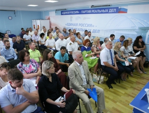 Парламентарии от «Единой России» 1 сентября проведут встречи с учениками в школах
