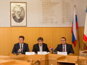 КФУ подписал документ о сотрудничестве с Общественным советом при Комитете по противодействию коррупции Крыма