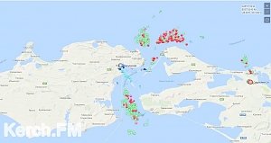 В Керченском проливе скопилось более трехсот судов