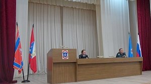 Севастопольские автоинспекторы провели «тест безопасности» для сотрудников ГУМЧС