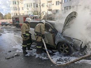 Загорание автомобиля в г. Симферополь ликвидировано