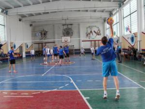 Крымские силовики определяли лучшую команду в соревнованиях по волейболу