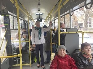 Квест для министров. Фоторепортаж о том, как крымские чиновники добирались на работу общественным транспортом