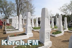 Лицеисты на кладбище в Керчи будут читать стихи у братских могил