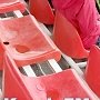 В Керчи болельщикам футбола за деньги предлагают сидеть на мокрых сидениях