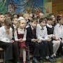 В День Святого Николая симферопольская школа-интернат получила подарок от главы Крыма: видеокамеру и микшерный пульт