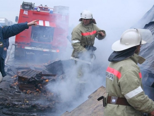 В Казахстане при возгорании автобуса погибли 52 человека