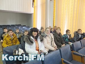 В Керчи ветераны провели со школьниками мероприятия в честь 23 февраля