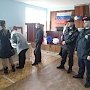 Крымские полицейские охраняют порядок на выборах Президента России