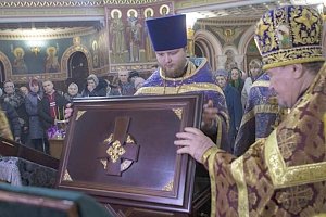 В Свято-Николаевский собор Евпатории прибыла великая святыня – мощи святых преподобных отцов Киево-Печерских
