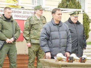 Керчане поучаствовали в военизированной эстафете юнармейских отрядов Крыма